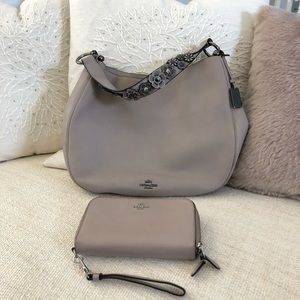 Coach Willow Floral Nomad Hobo Grey + Wallet Lot